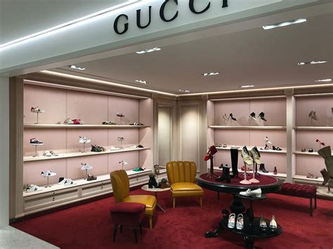 gucci shoes holt renfrew